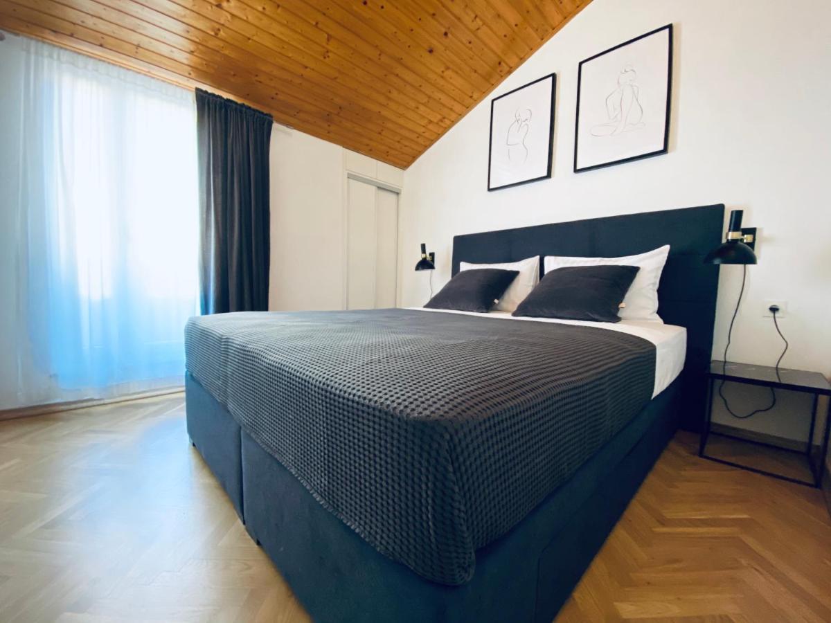 Cirjak Apartments Биоград-на-Мору Экстерьер фото